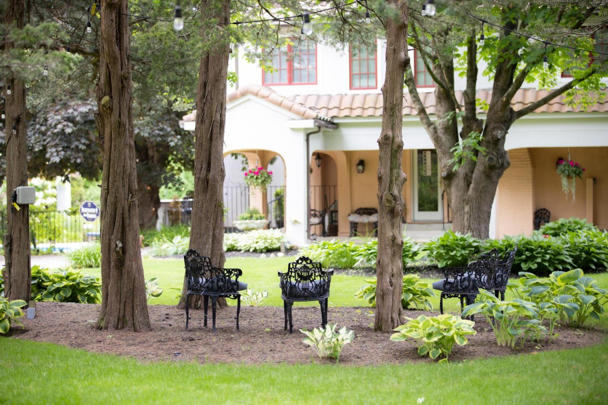 The Villa Bed And Breakfast Westerly Exterior photo