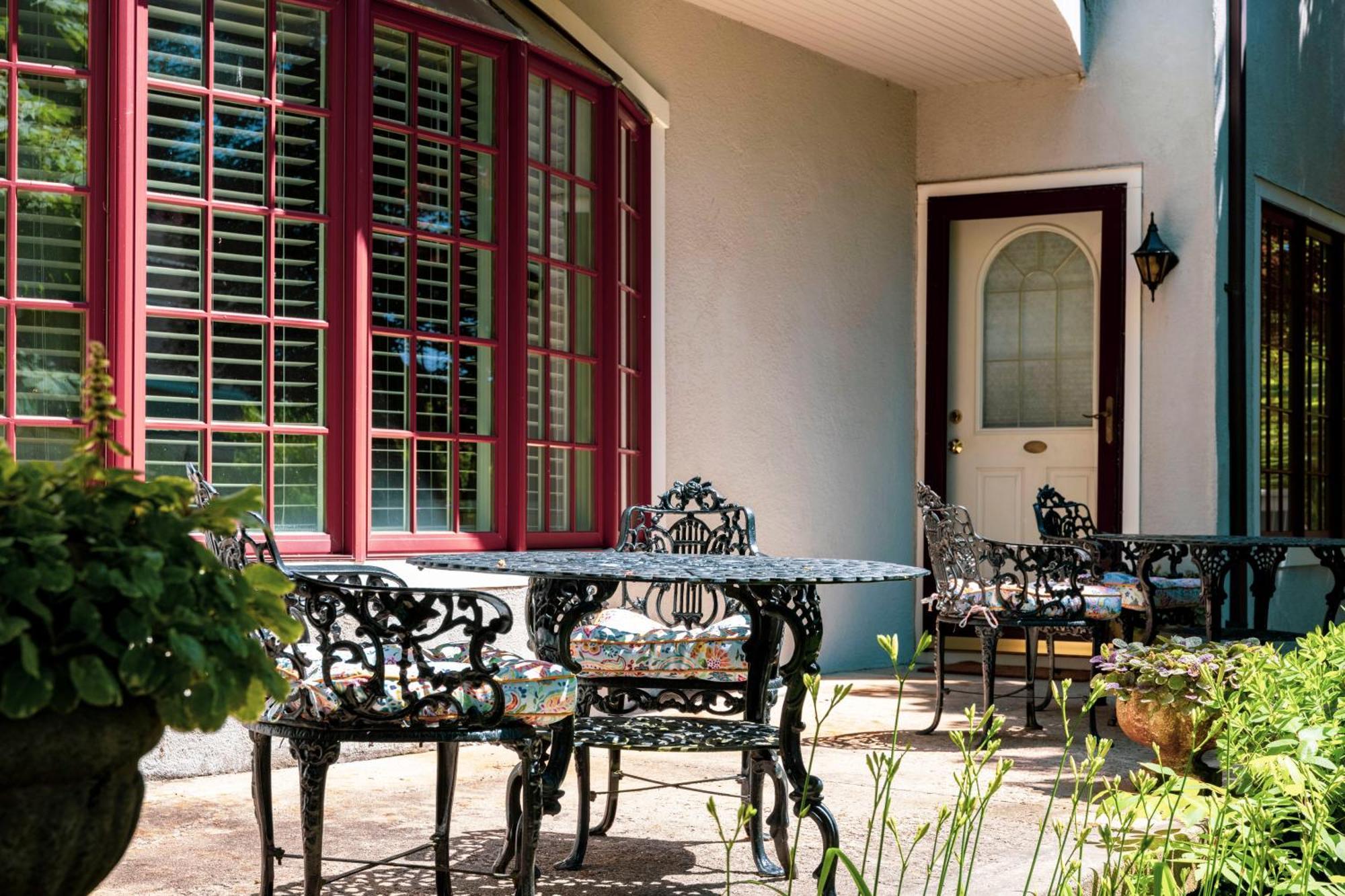 The Villa Bed And Breakfast Westerly Exterior photo